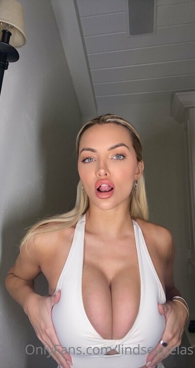 Lindsey Pelas Photo #261
