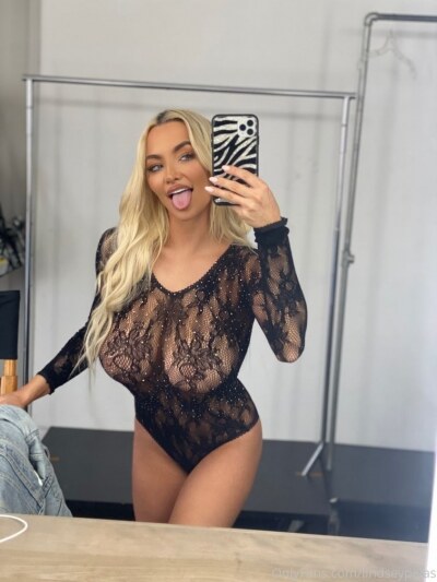 Lindsey Pelas Photo #357