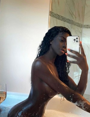 Amira West Photo #25