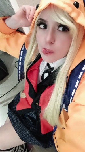 Anniemon Photo #1