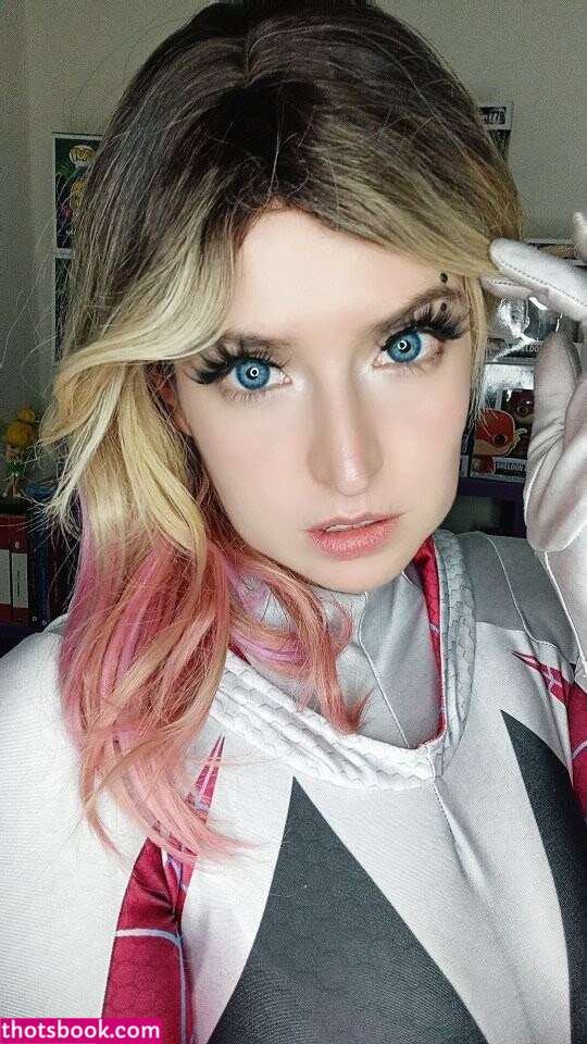 Anniemon Photo #43