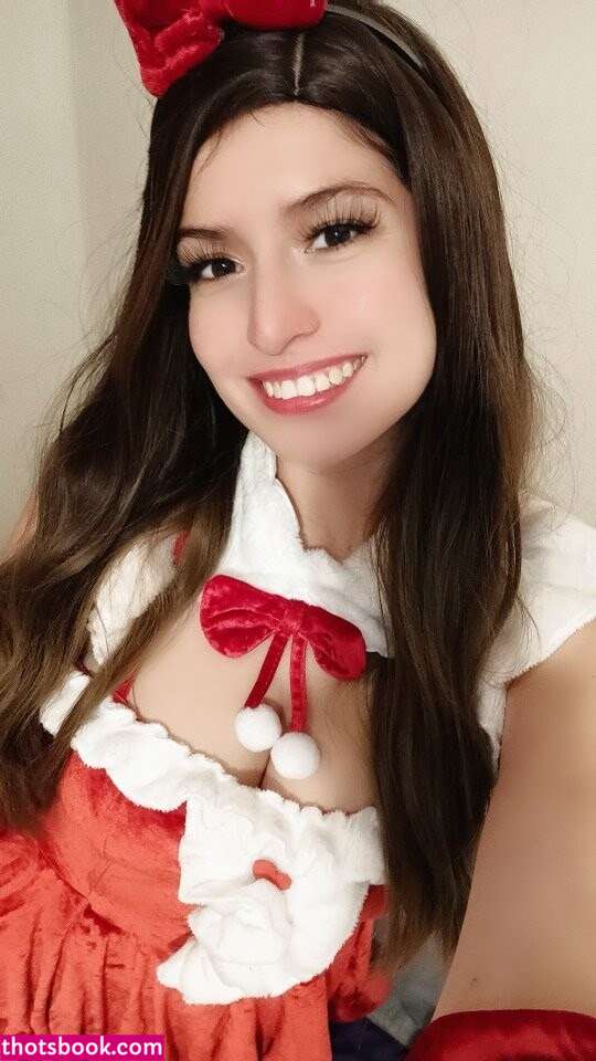 Anniemon Photo #50