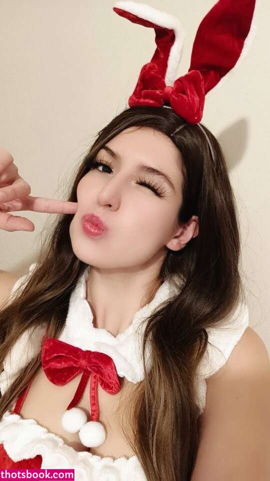 Anniemon Photo #53