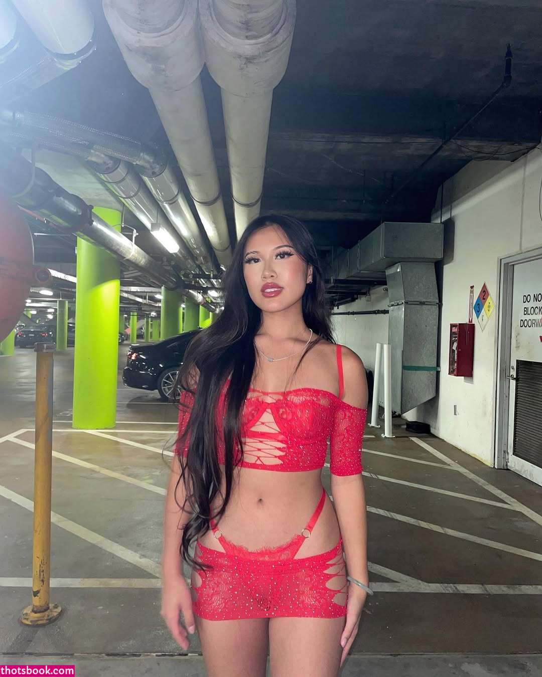 nikkhwo Photo #18