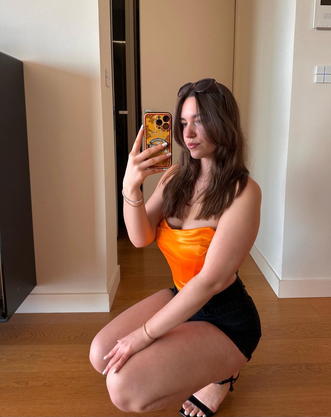 cuddlymils Photo #4