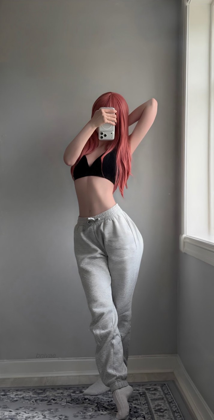 d0llshaped Photo #3