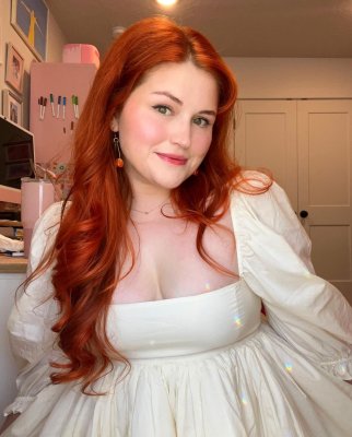 Hannah Bayles Photo #16