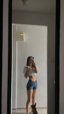 monica.yamile Photo #2
