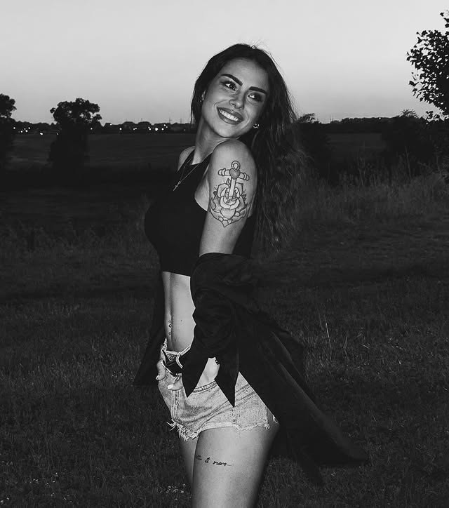 Noemi Pelli Photo #19