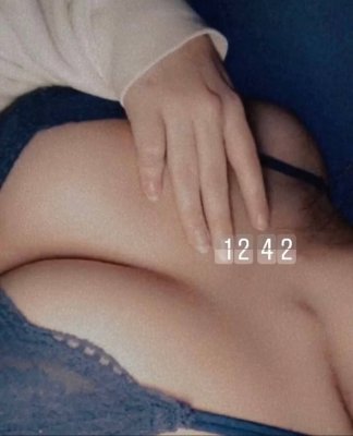 bunny_uwu23 Photo #8