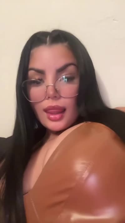 _melamore_ Post #3