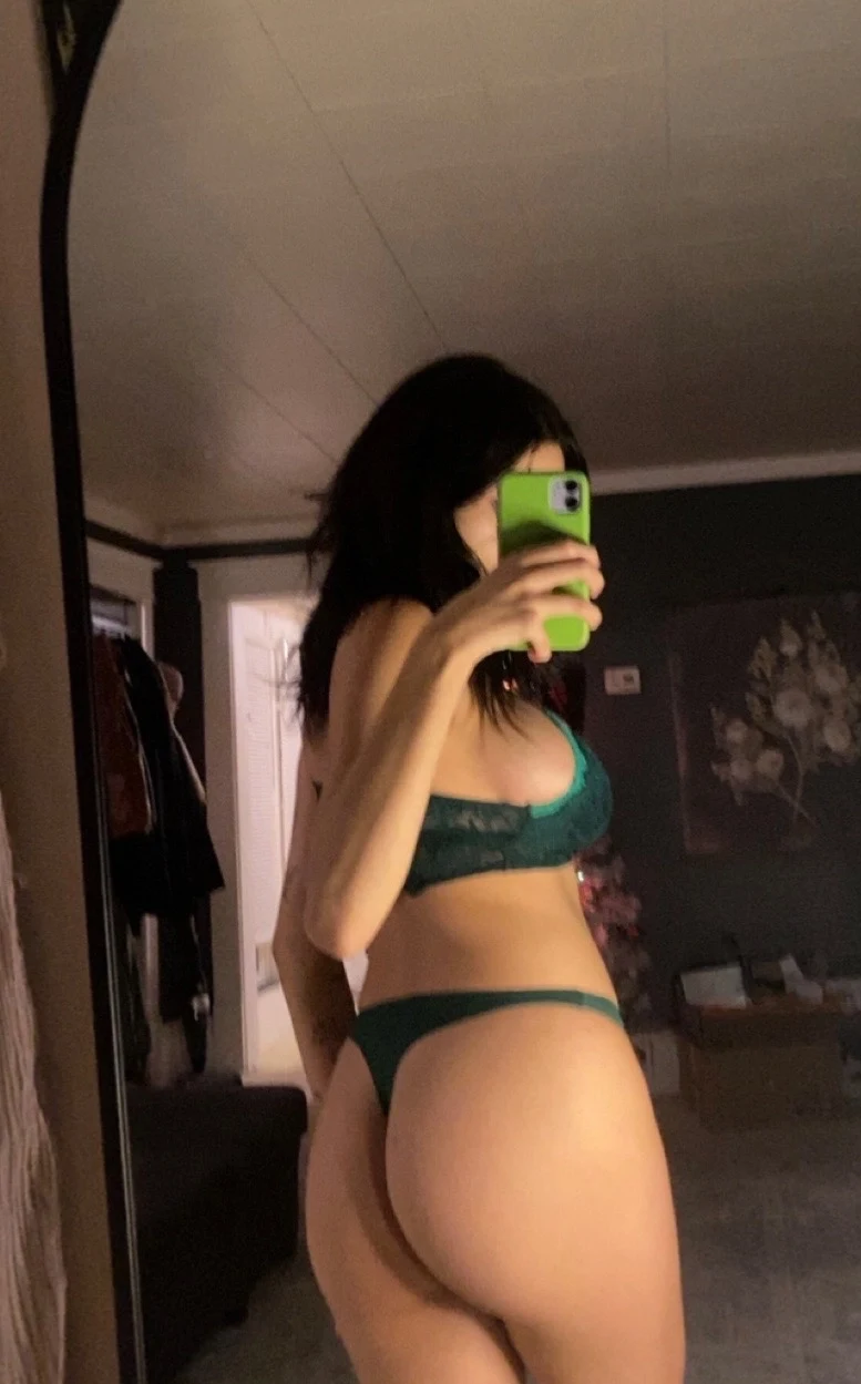 alexacatherine Photo #22