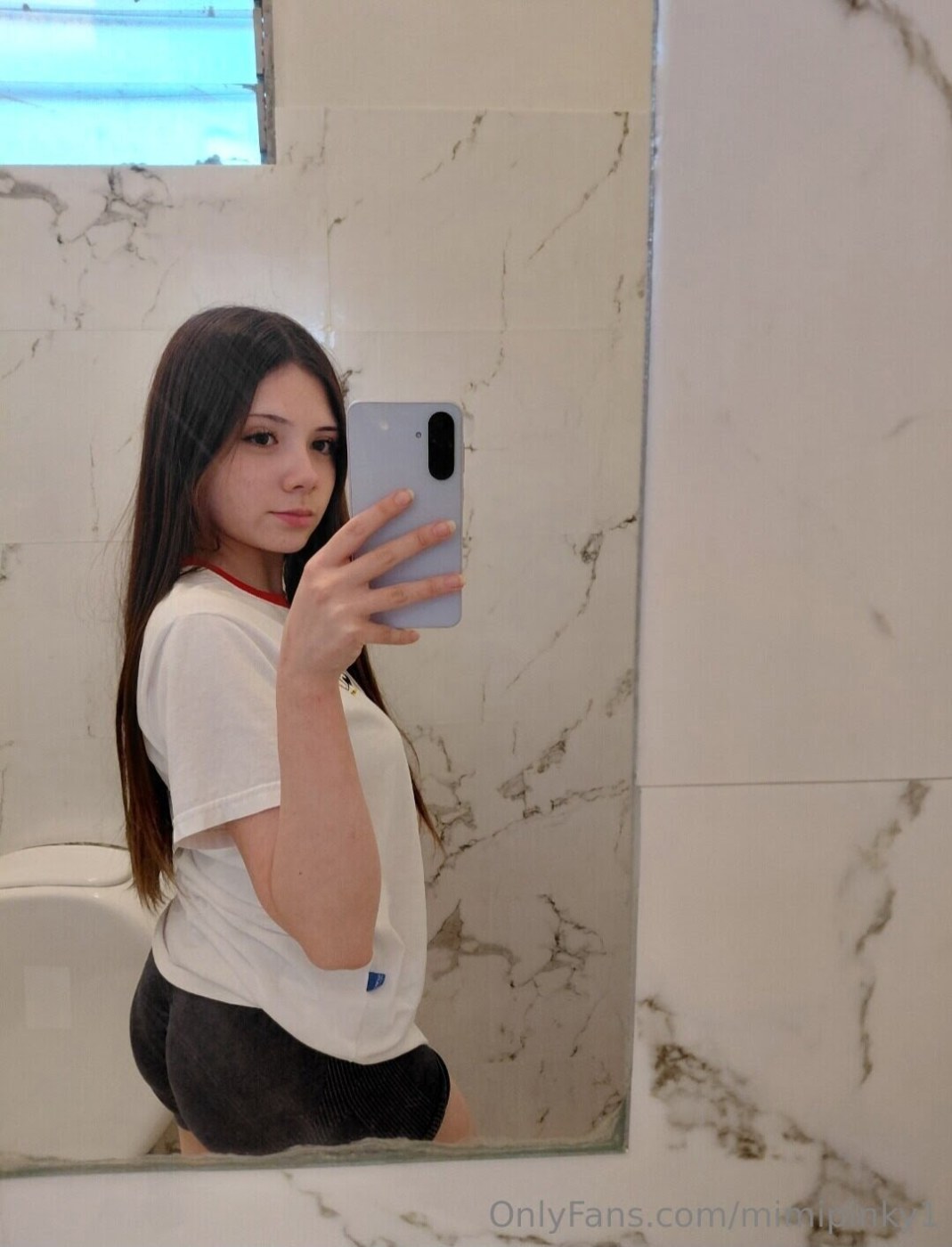 mimipinky1 Photo #4