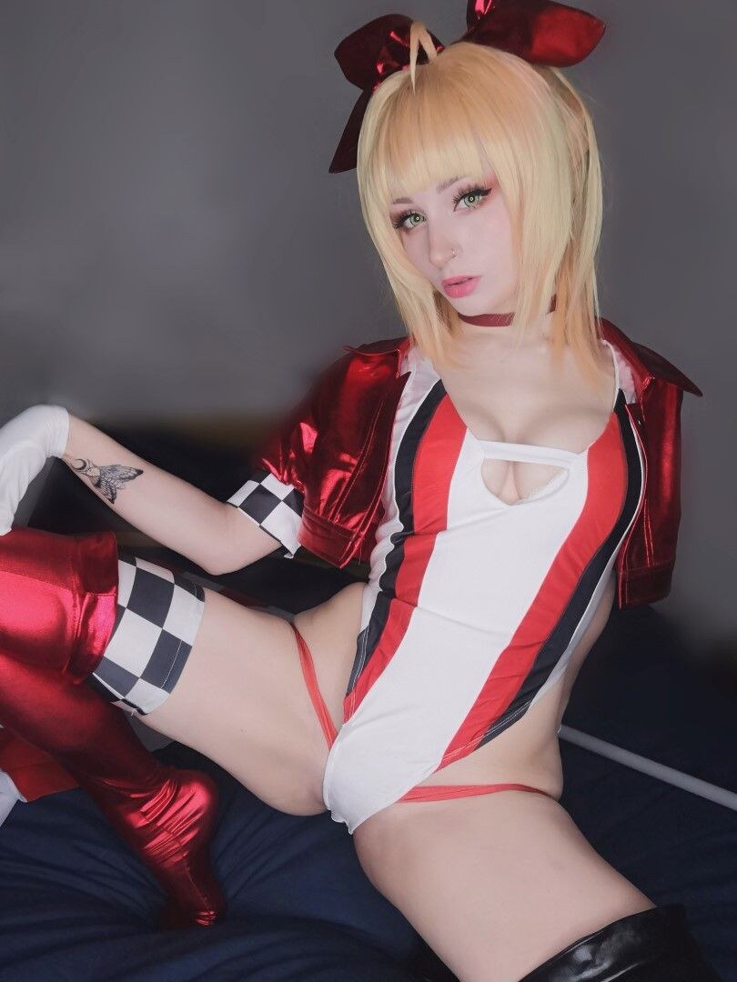 Succubus Photo #135
