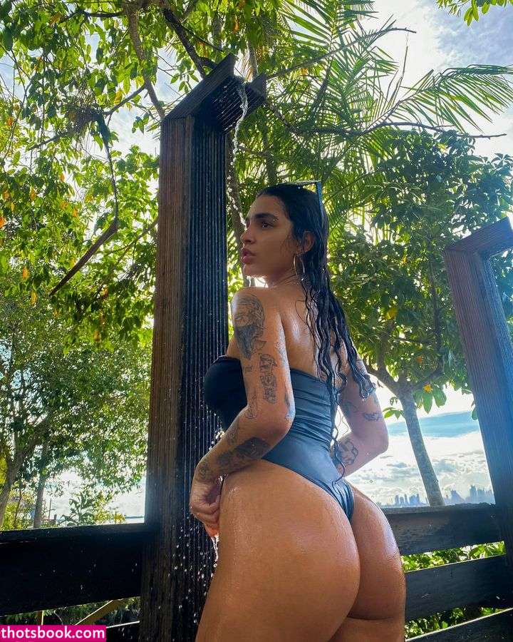 Bianca Photo #98