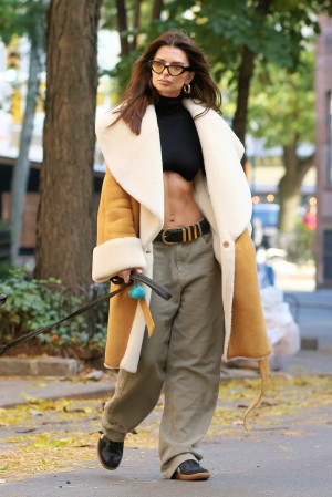 Emily Ratajkowski Photo #288