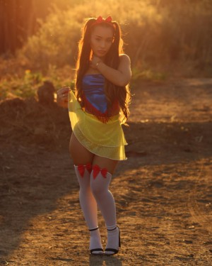 Alahna Ly Post #10