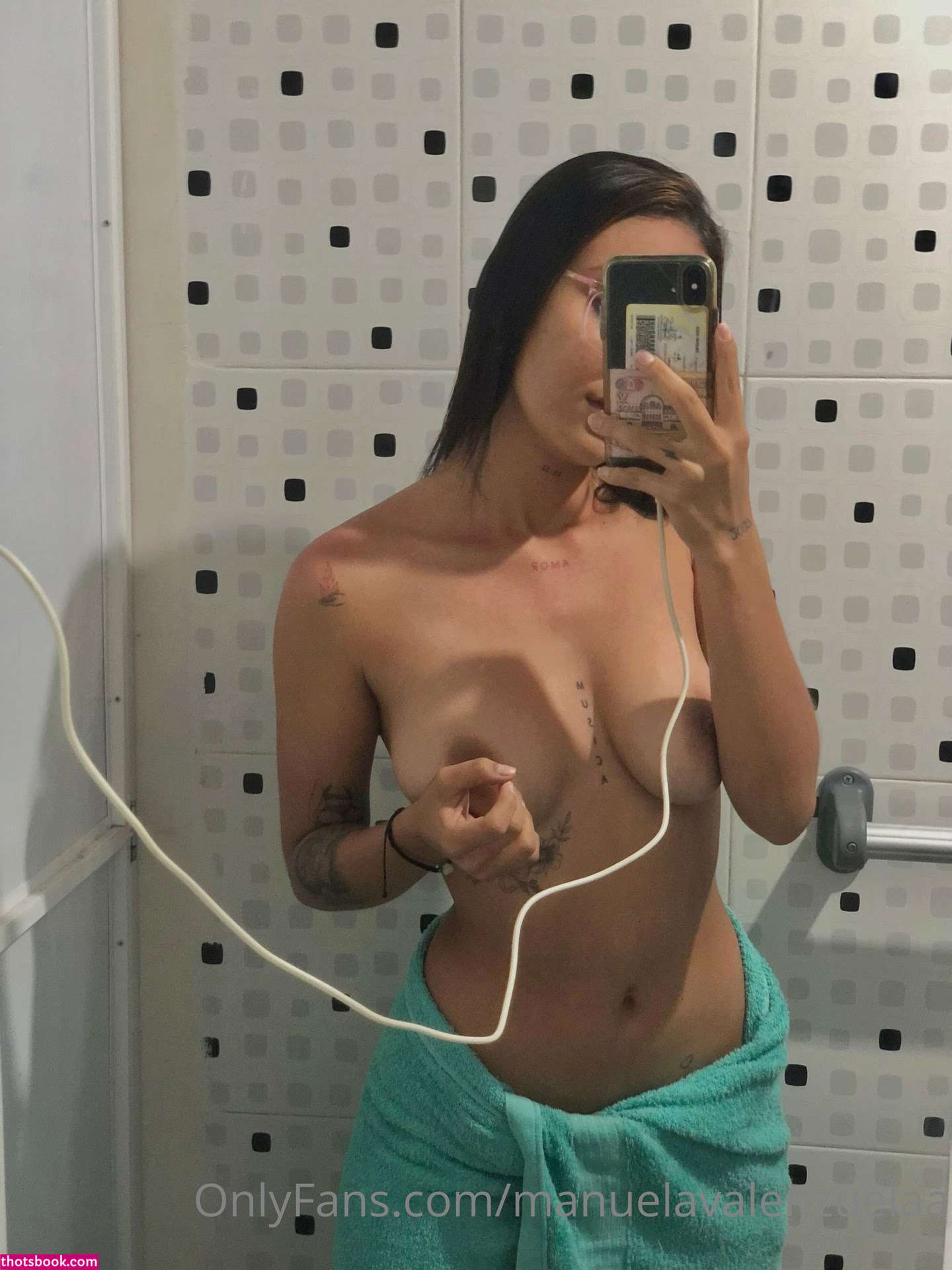 Manuela Valenzuelaaa Photo #116