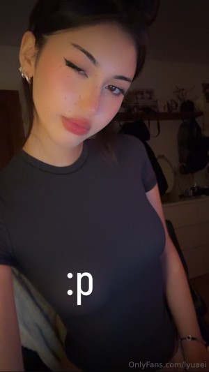 xeiyza Photo #5