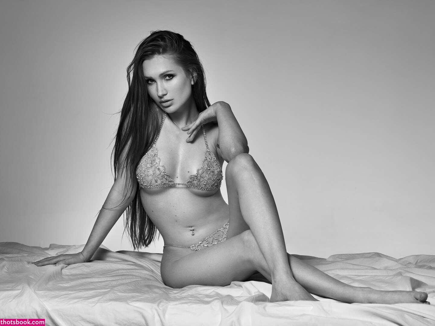 Anna Hristenko Photo #4