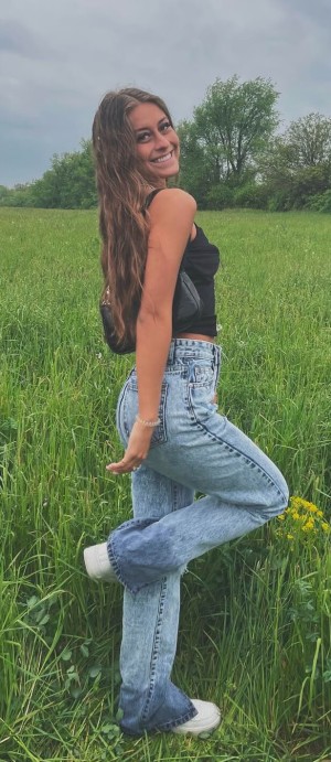 Jadah Brandenburg Photo #8
