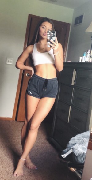 Jadah Brandenburg Photo #24