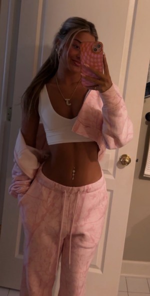Jadah Brandenburg Photo #25