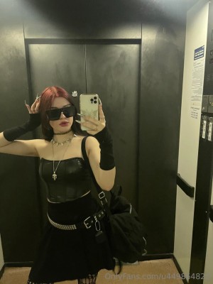 Rave Girll Photo #6