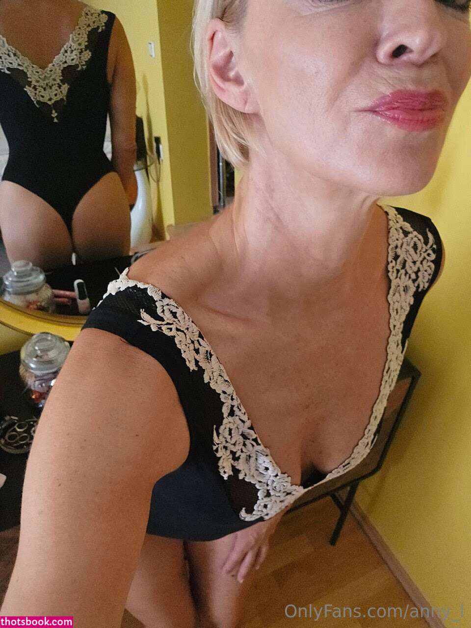 Anni Photo #2
