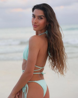 Ruby Rojas Photo #6