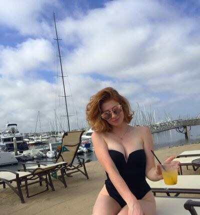 Abigale Mandler Photo #12