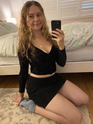 Roxytall Photo #29