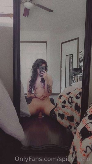 Spicyemo Photo #64