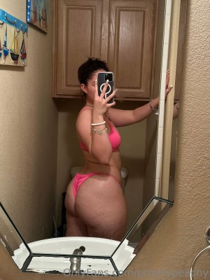 prrettypeachy