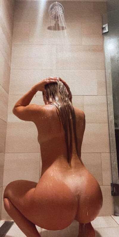 Katie Sigmond Photo #25