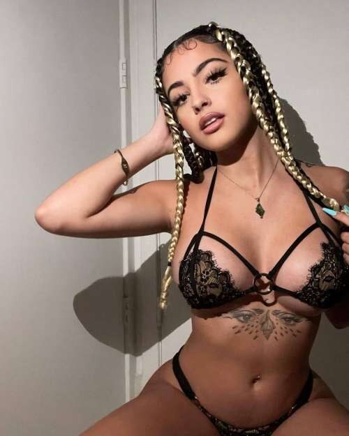 Malu Trevejo Photo #215