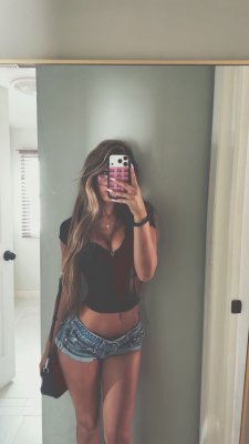 Cat Pisciotta Photo #9