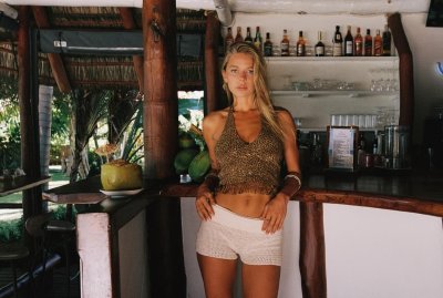 Noemie Neuens Photo #69