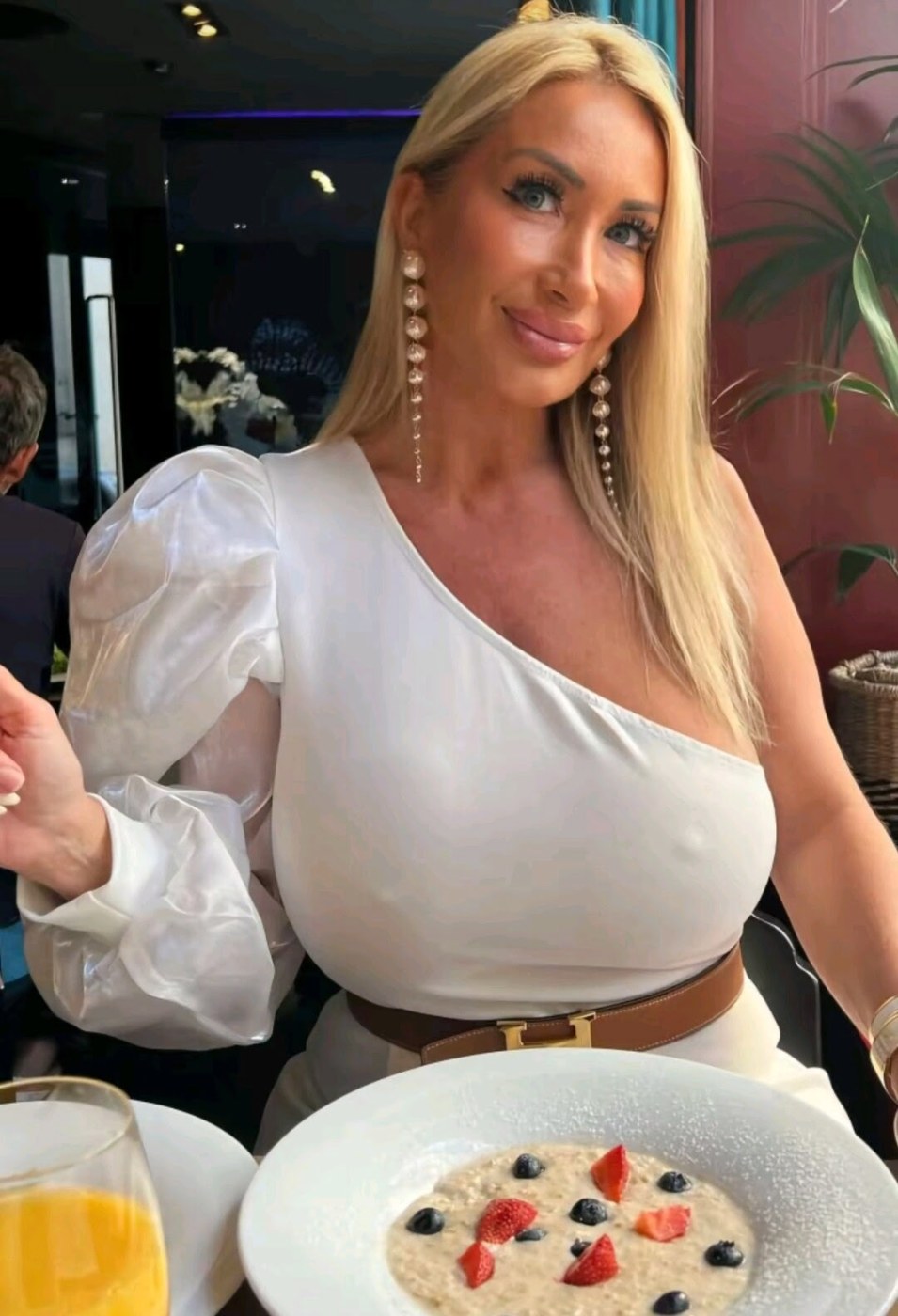 Mara Traversi Photo #37
