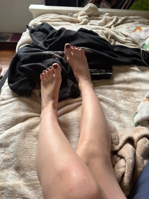 Daisy Lee Photo #10