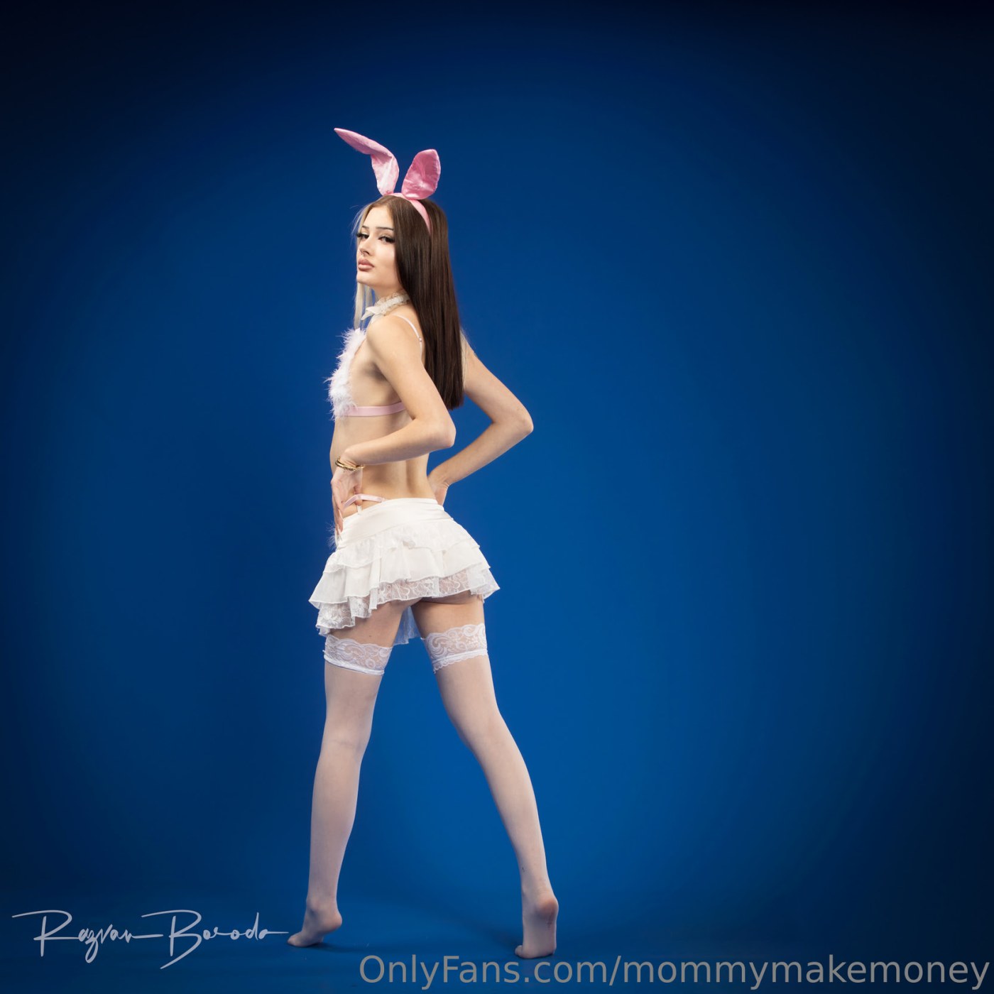 Alemakesmoney Photo #40