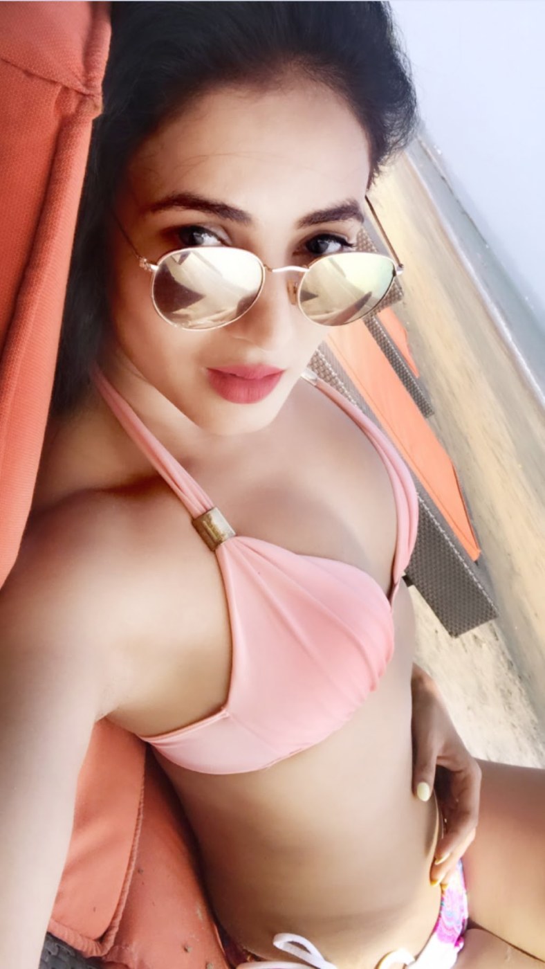 Sonal Chauhan Photo #32