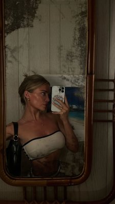 Veronica Kelegian Photo #32