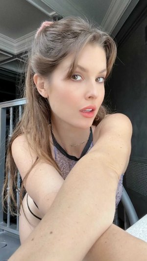 Amanda Cerny Photo #600