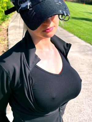 misszangz Photo #20