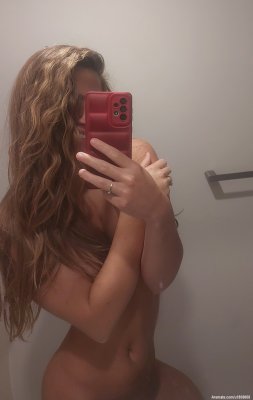 Angela Aguila Photo #2