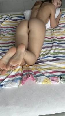Little Evy Photo #32