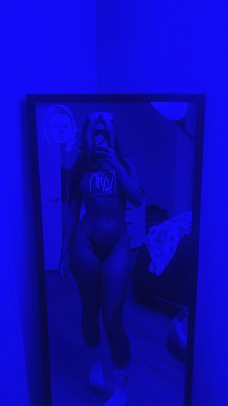 Nevaeh Velez Photo #11