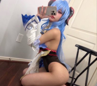 y3miku Photo #39