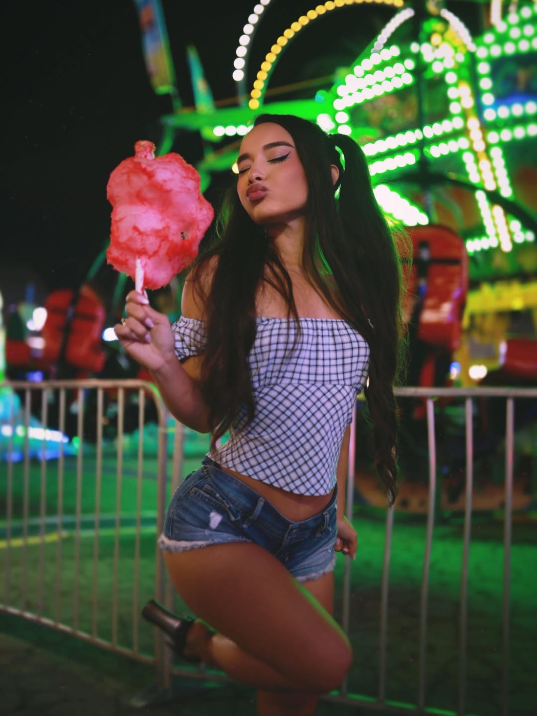 Alahna Ly Photo #394